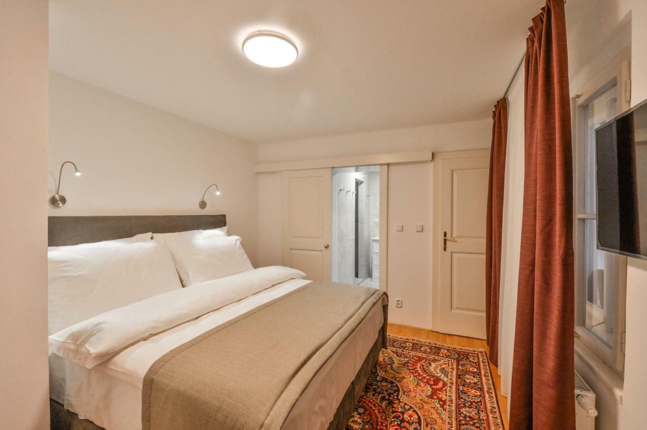 Romantic Apartment Prague Near Charles Bridge Extérieur photo